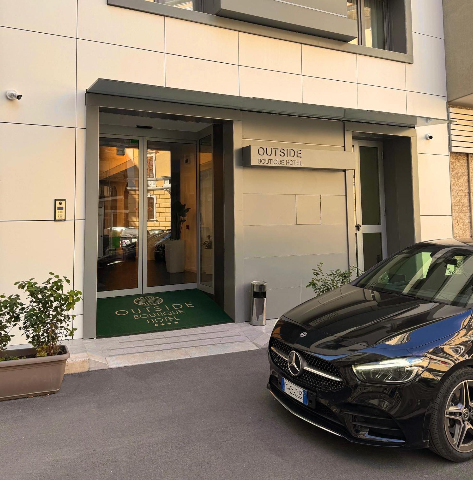 Outside Boutique Hotel Foggia Buitenkant foto